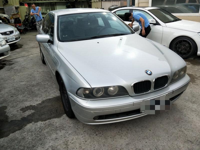 男人中的夢想車正00 Bmw 5i 泛德總代理不管是動力還是空間都是你的最愛 露天拍賣