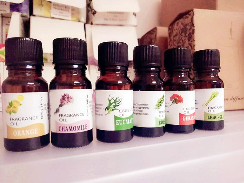 芳香植物精油 水溶性 10ml 香薰機 加濕器 玫瑰茶樹檸檬檀香茉莉薰衣草桂花茶樹百合 水氧機 oil