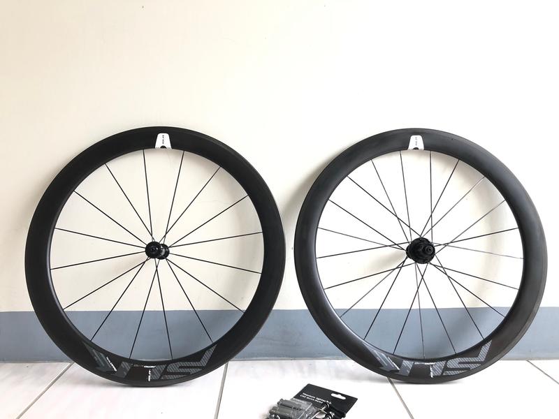 -中年大叔-售出GIANT SLR1 AERO 碳纖維輪組 open/tubeless zipp/bora/visio