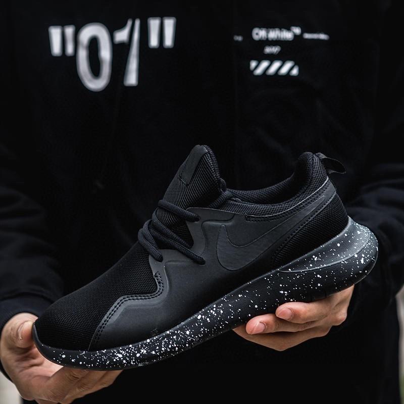 nike tessen 2019