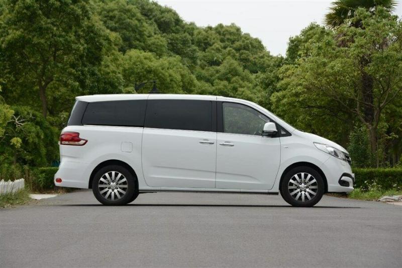 Yunnan Tourism Travel Tour Trip Car Van Driver Guide Service