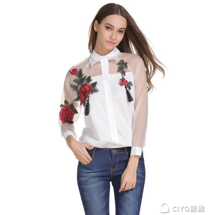 免運 可開發票 歐洲站夏季玫瑰花刺繡襯衫女長袖鏤空網紗拼接防曬白襯衫 「新百匯」xb
