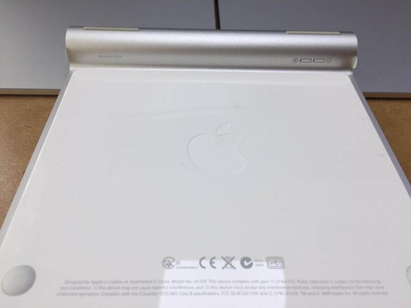 Apple Magic Trackpad 1 巧控板1 銀色蘋果觸控板二手良品保固90天 露天拍賣