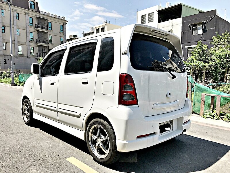 💥小燕子車庫💥 鈴木-04年 SOLIO 白 非.W204.小鋼炮.設定費3500 就可把車開回家